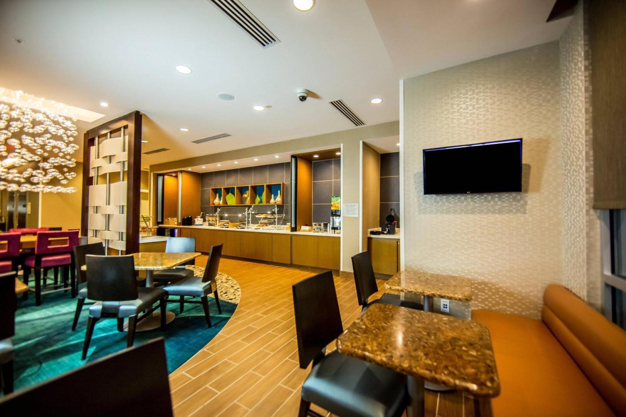 Springhill Hotel